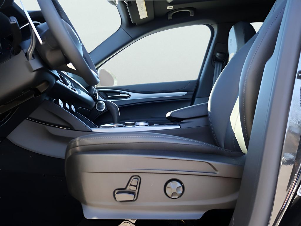 2025 Alfa Romeo Stelvio Base San Clemente CA