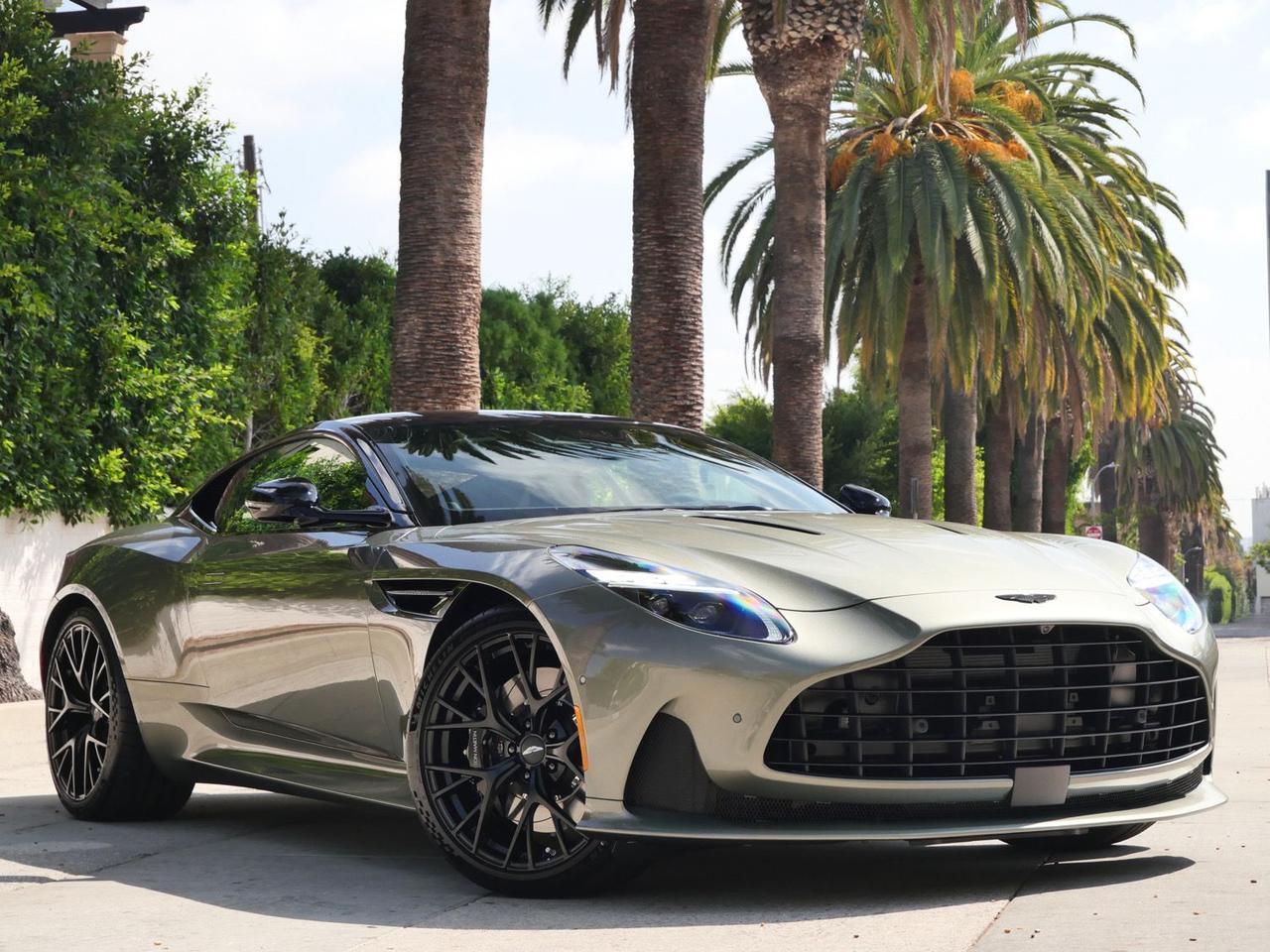 2025 Aston Martin DB12