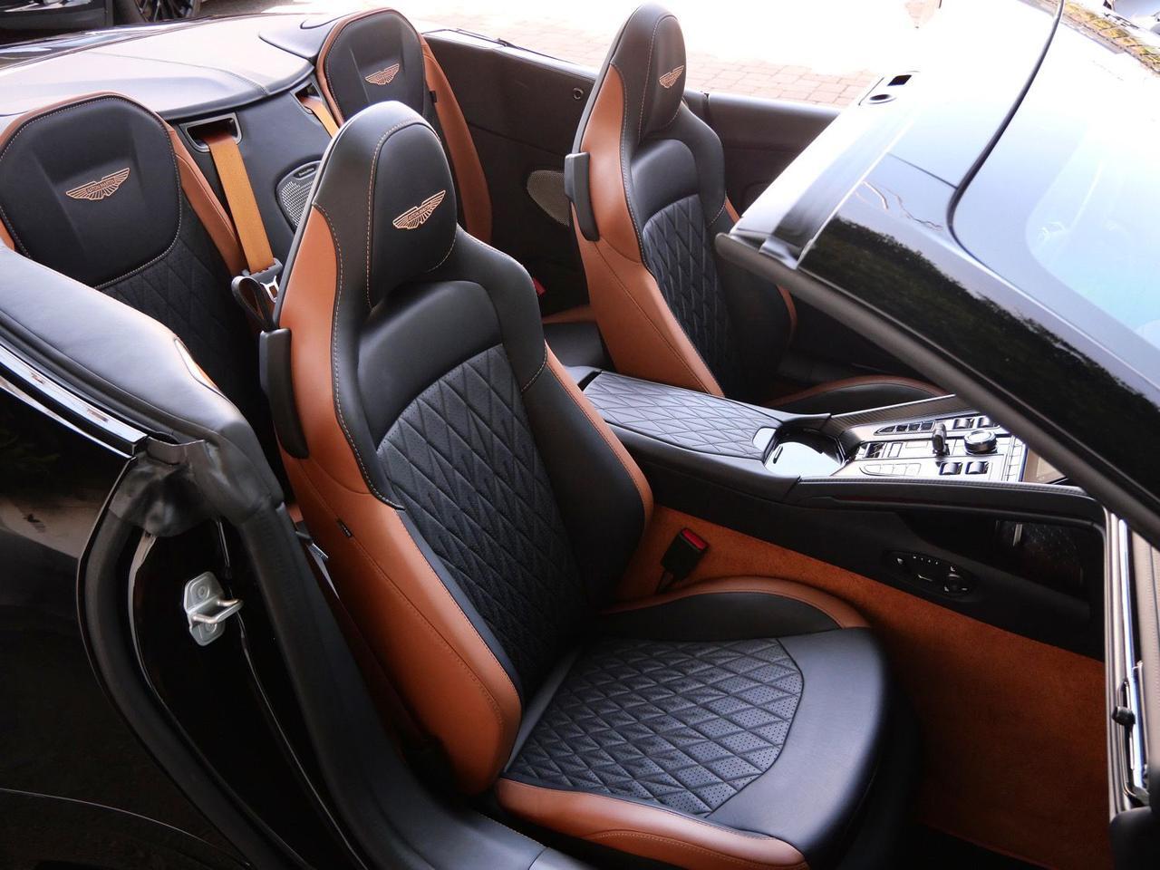 2025 Aston Martin DB12 Volante Volante Lawrence KS
