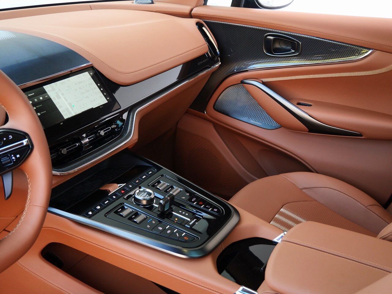 2025 Aston Martin DBX 707 707 Lawrence KS