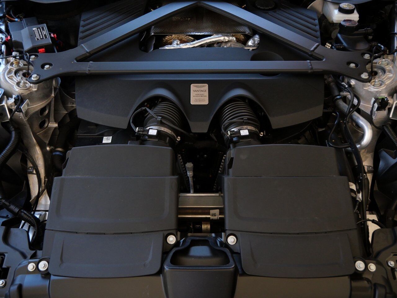 2025 Aston Martin Vantage Lawrence KS