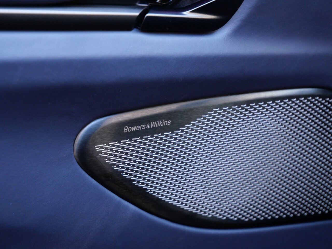 2025 Aston Martin Vantage Lawrence KS
