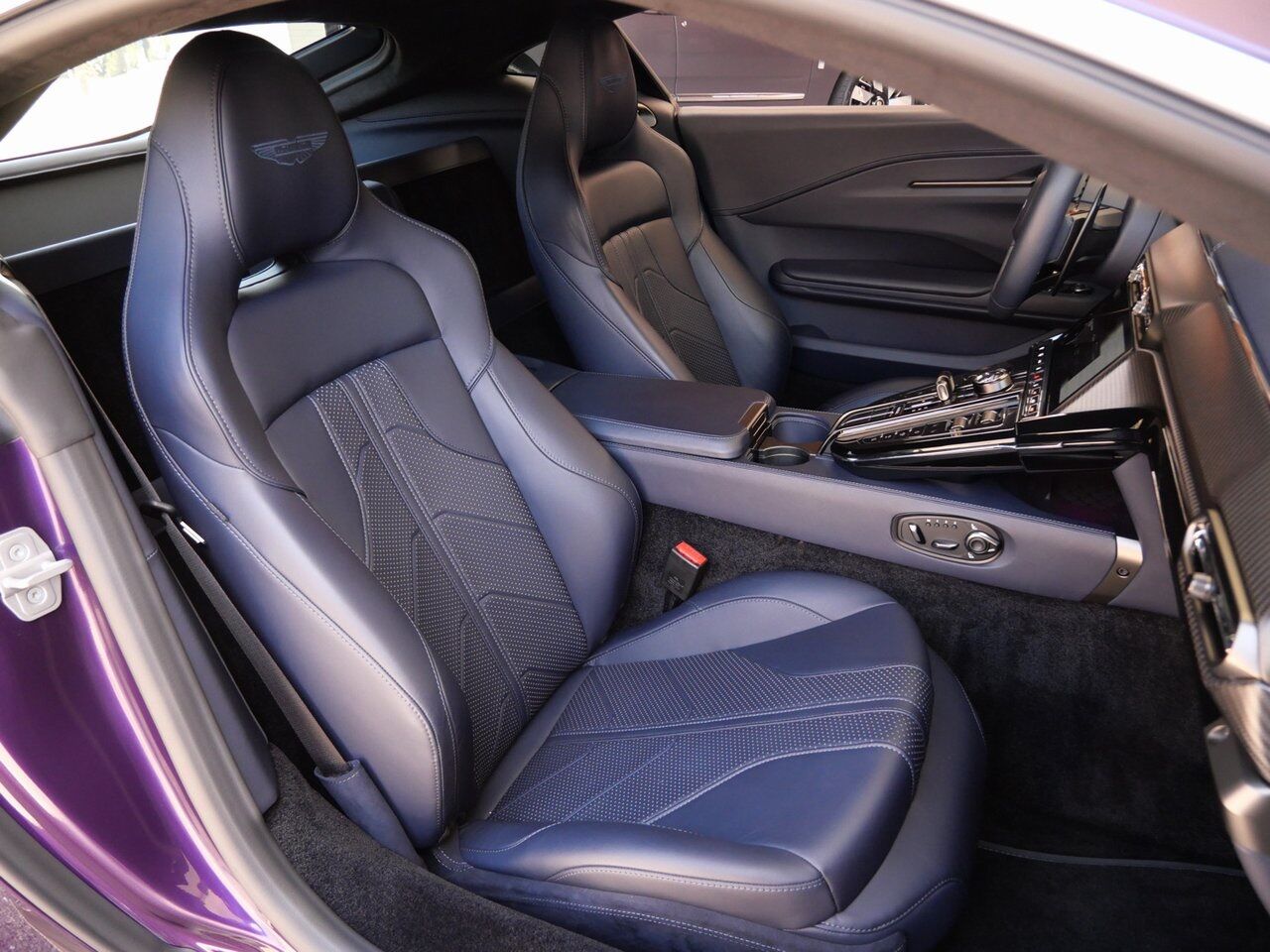 2025 Aston Martin Vantage Lawrence KS