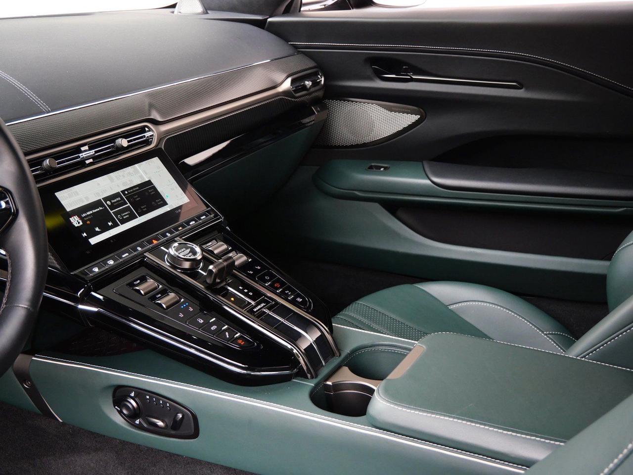 2025 Aston Martin Vantage Lawrence KS