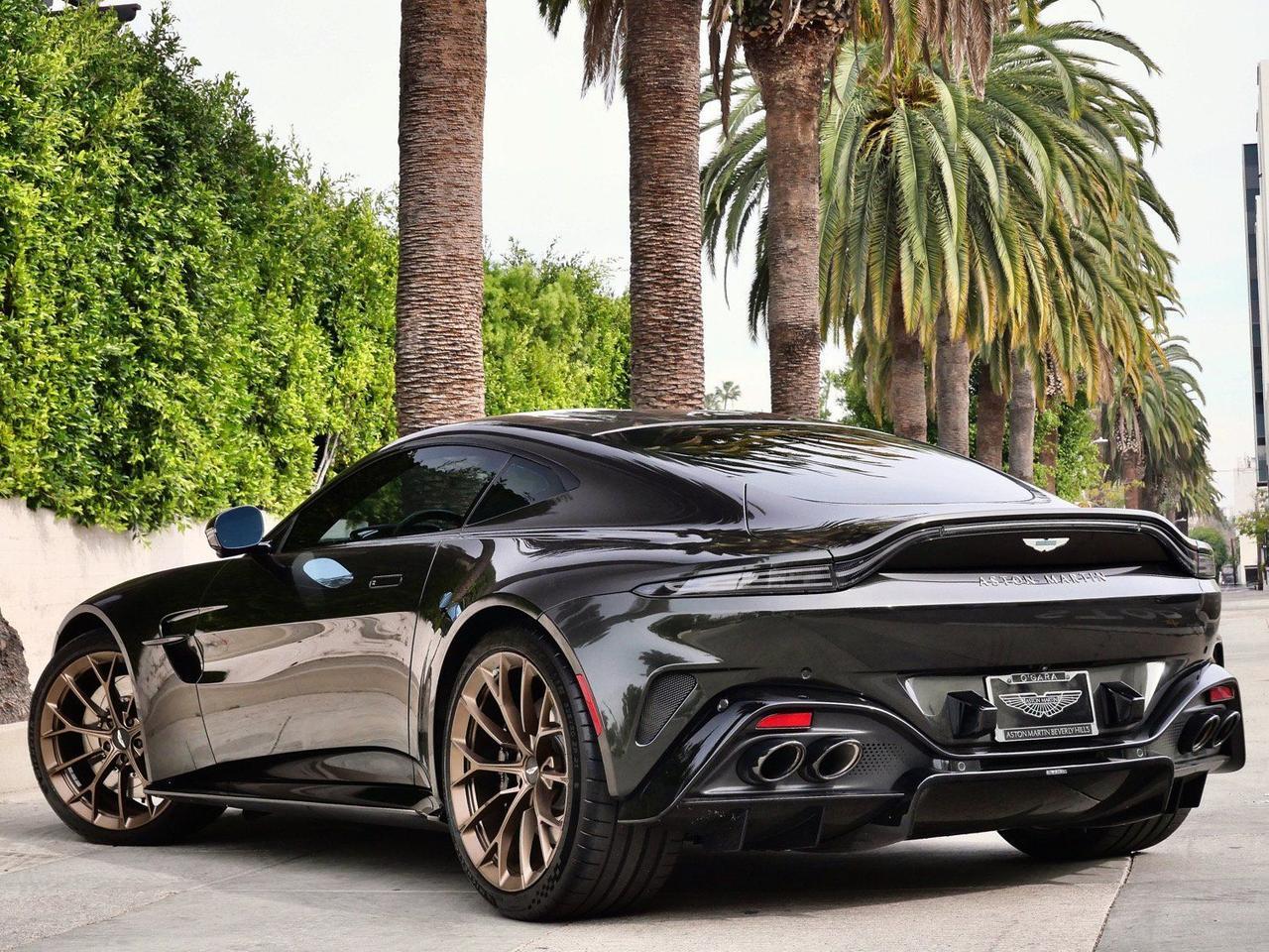 2025 Aston Martin Vantage