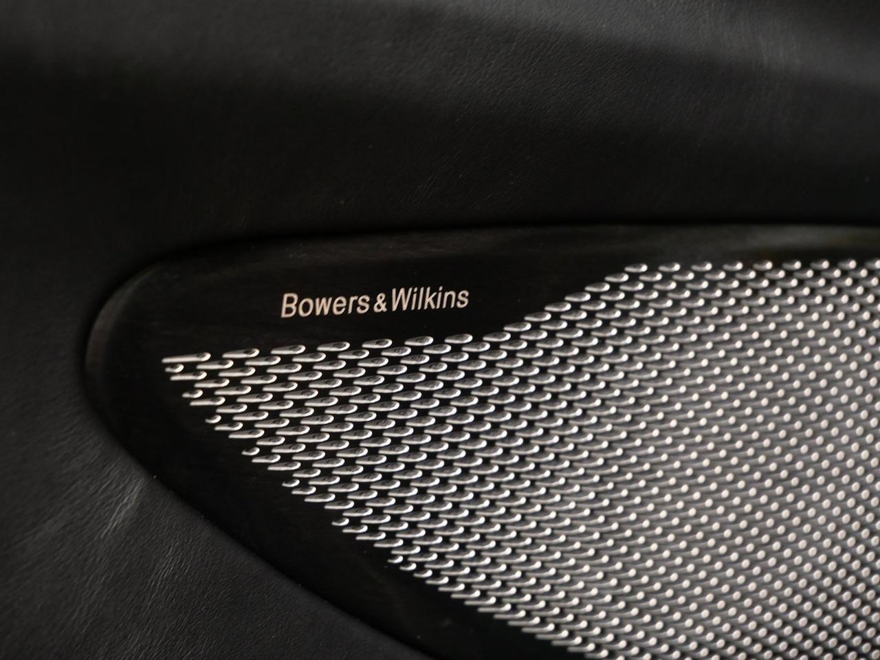 2025 Aston Martin Vantage Lawrence KS