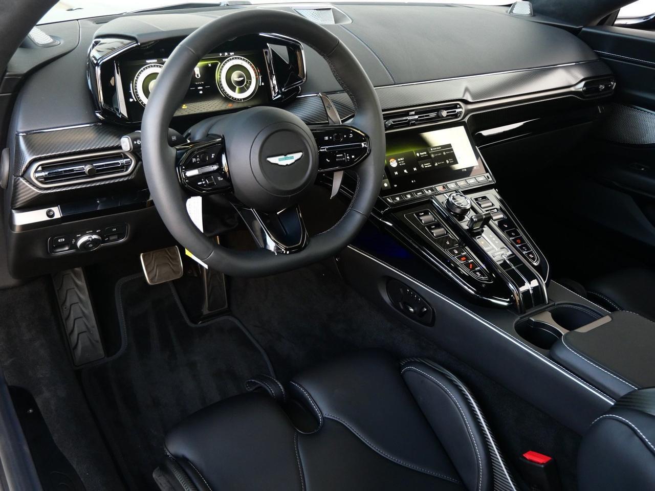 2025 Aston Martin Vantage