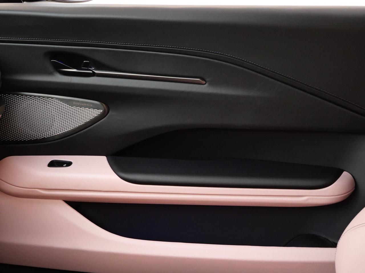 2025 Aston Martin Vantage Lawrence KS