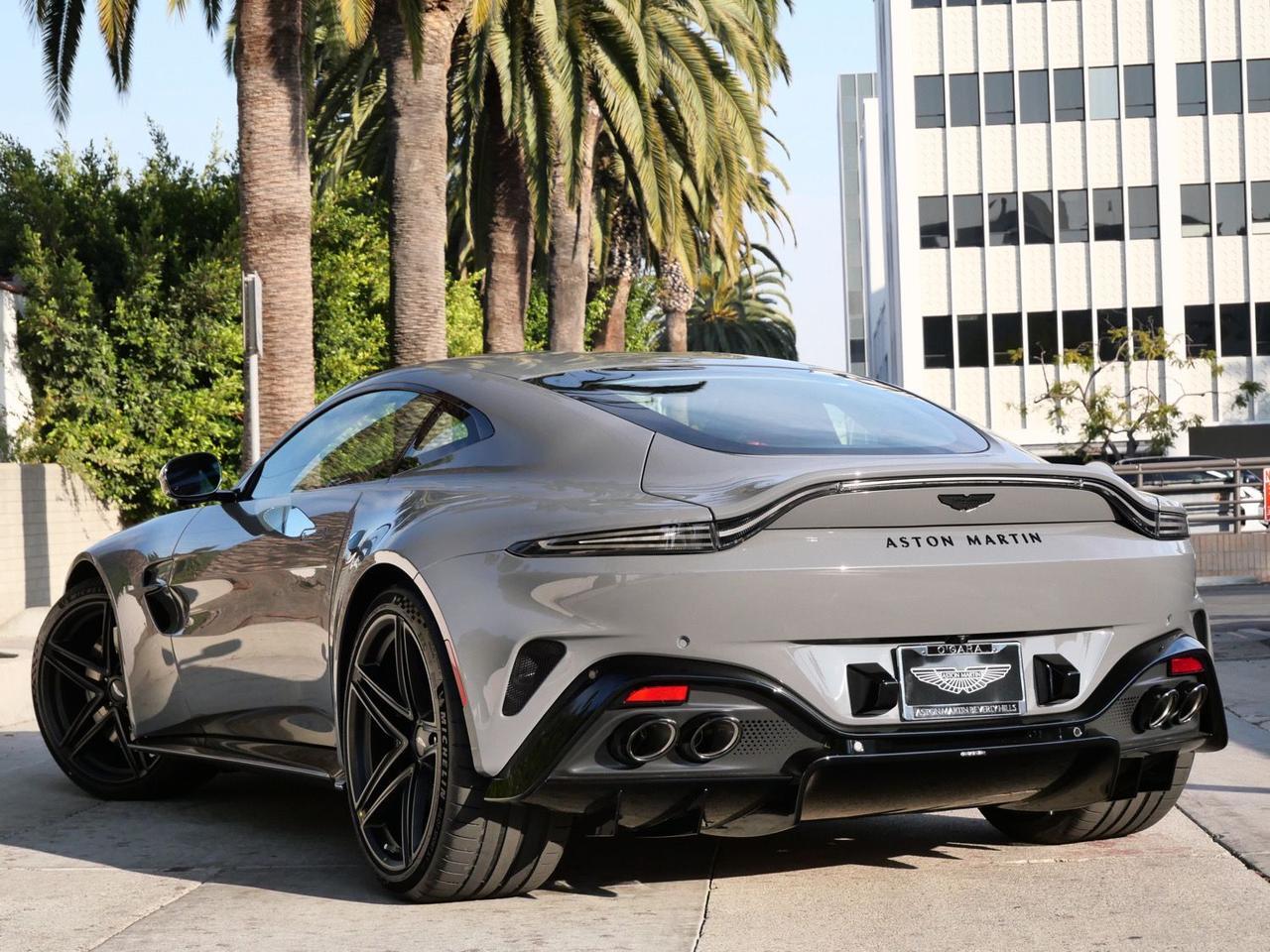 2025 Aston Martin Vantage