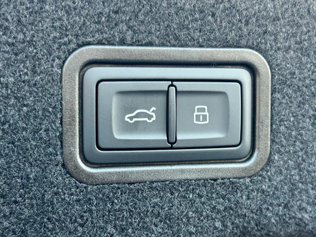 2025 Audi A8 L 55 Lakeland FL