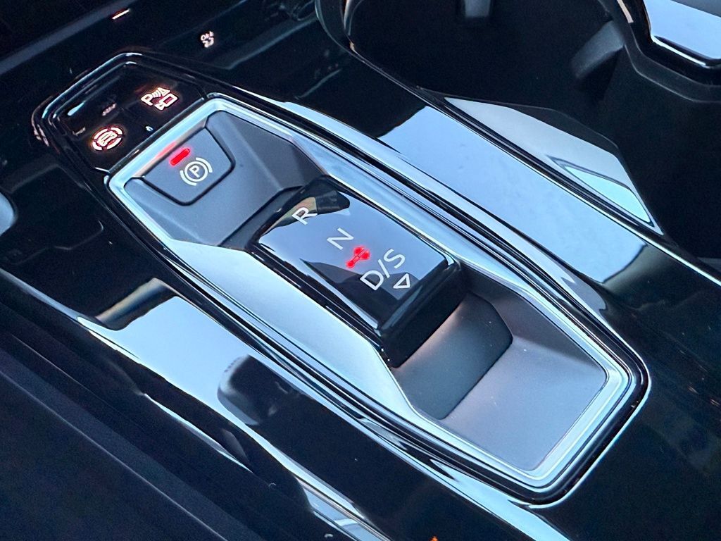 2025 Audi All-new Q5 2.0T Premium Plus Lakeland FL