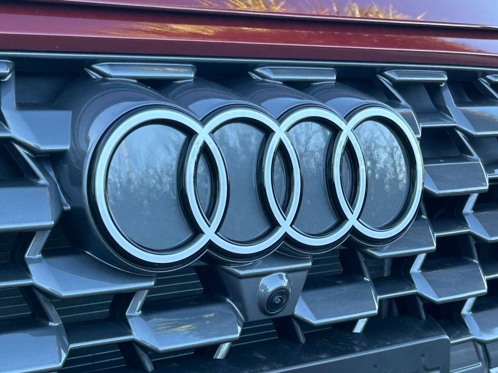 2025 Audi All-new Q5 2.0T Prestige Lakeland FL