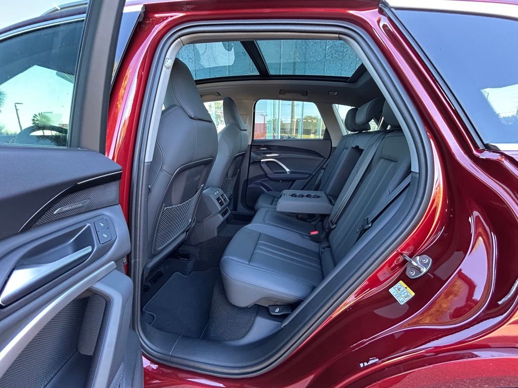 2025 Audi All-new Q5 2.0T Prestige Lakeland FL