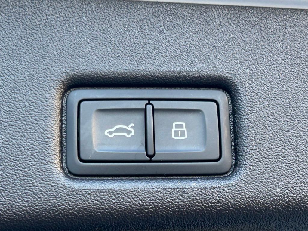 2025 Audi All-new SQ5 3.0T Premium Plus Lakeland FL