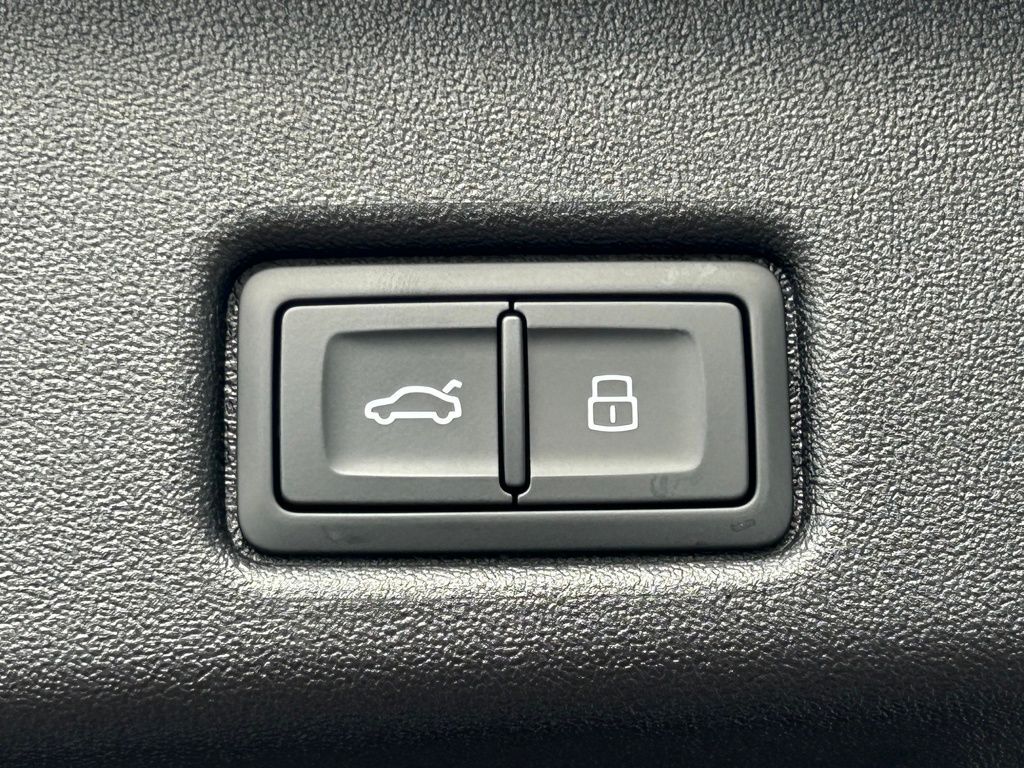 2025 Audi All-new SQ5 3.0T Premium Plus Lakeland FL