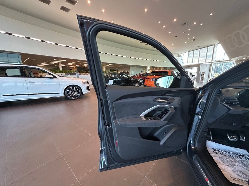 2025 Audi All-new SQ5 3.0T Premium Plus Lakeland FL