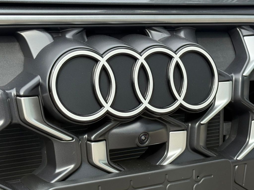 2025 Audi All-new SQ5 3.0T Prestige Lakeland FL