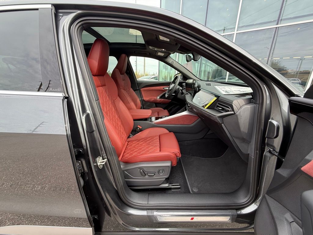 2025 Audi All-new SQ5 3.0T Prestige Lakeland FL