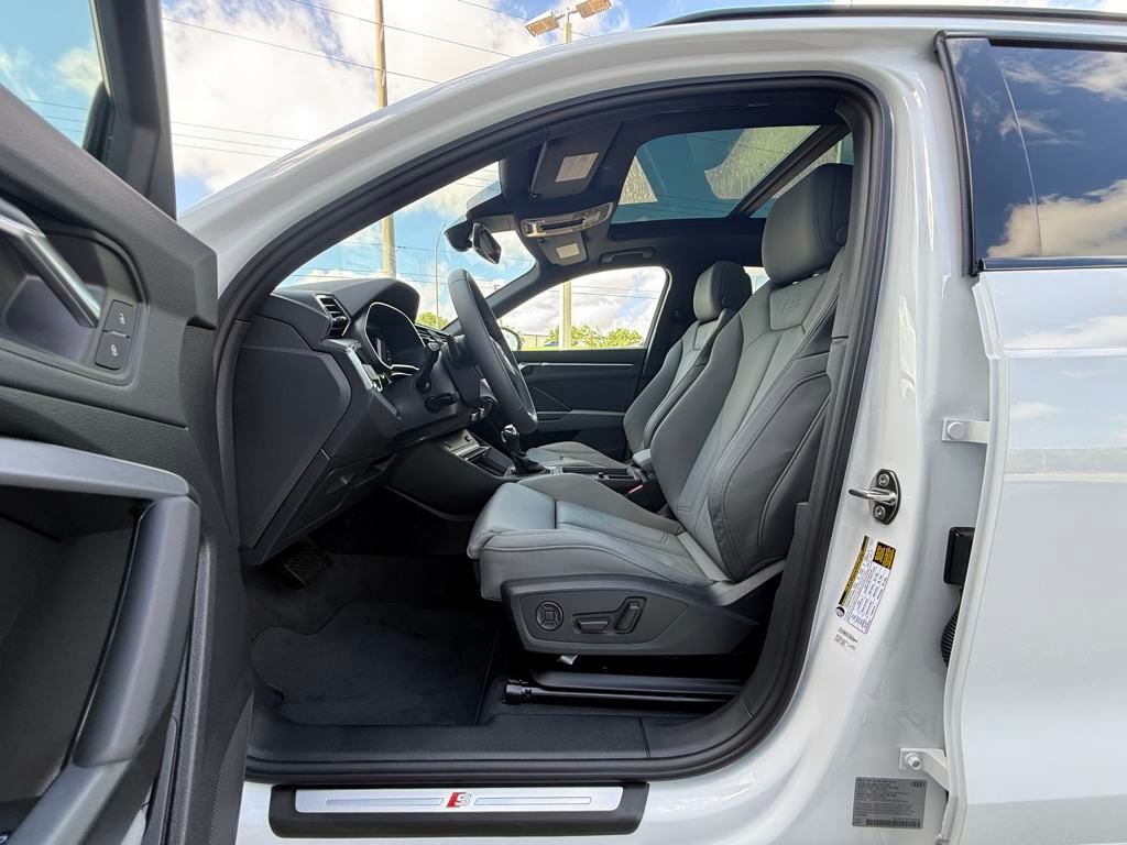 2025 Audi Q3 Premium Lakeland FL