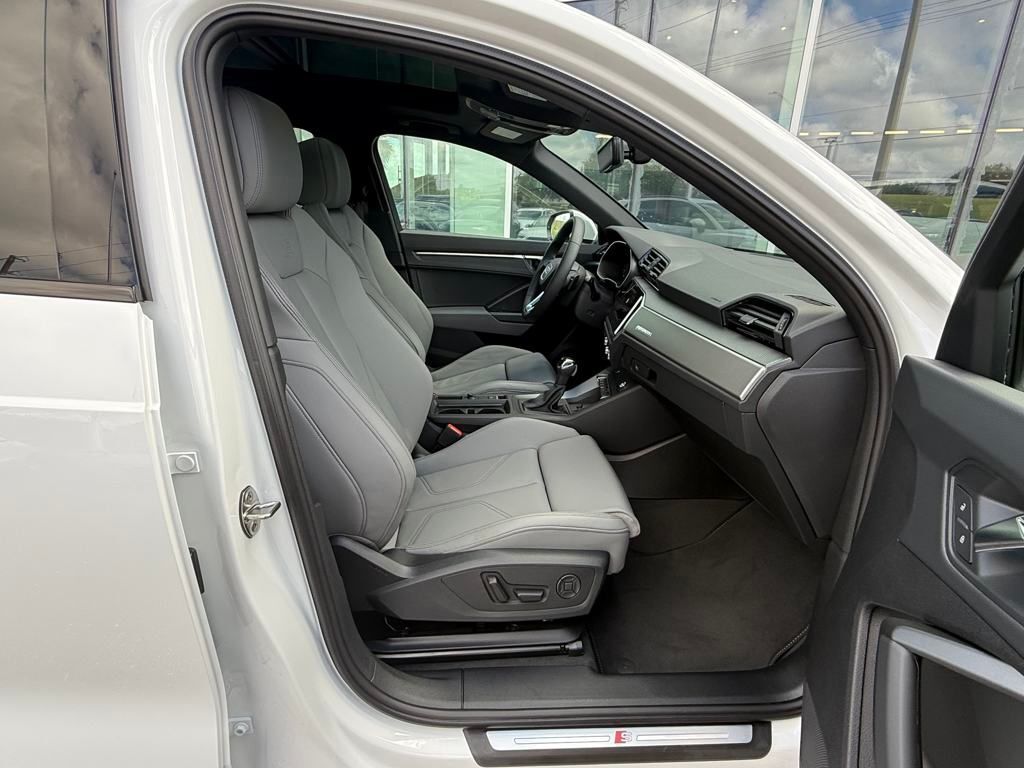 2025 Audi Q3 Premium Lakeland FL
