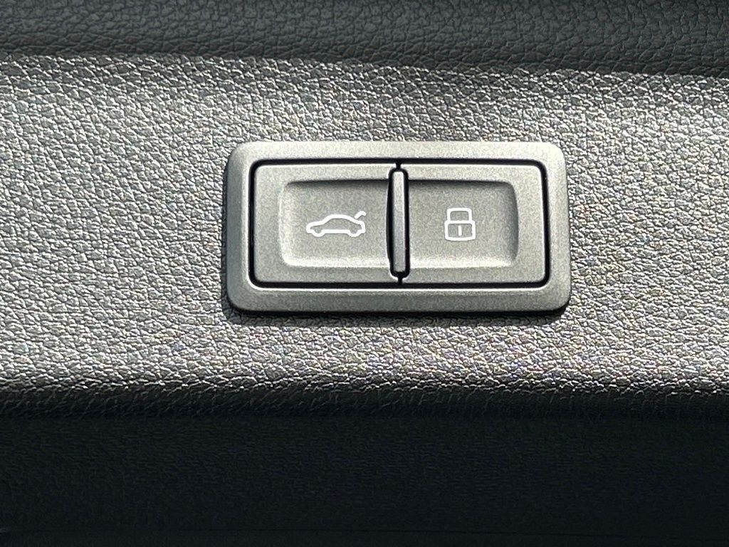 2025 Audi Q3 Premium Lakeland FL