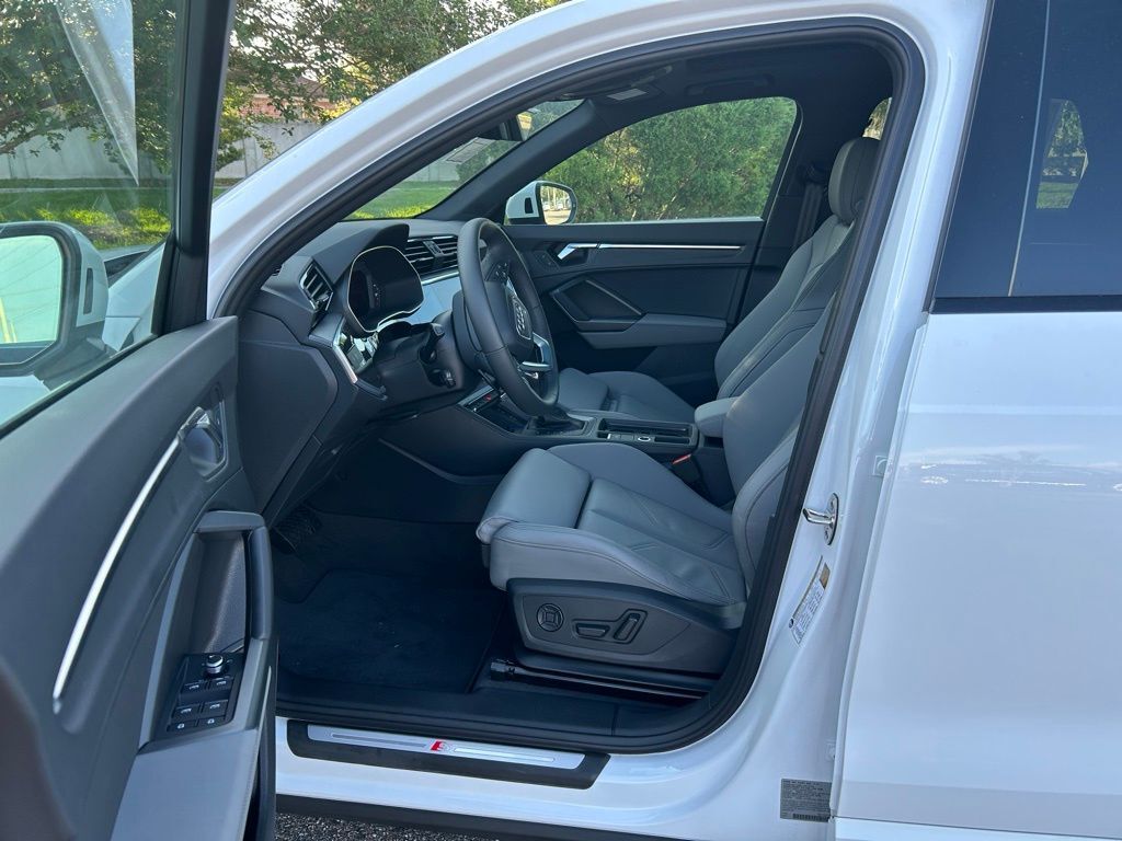 2025 Audi Q3 Premium Lakeland FL