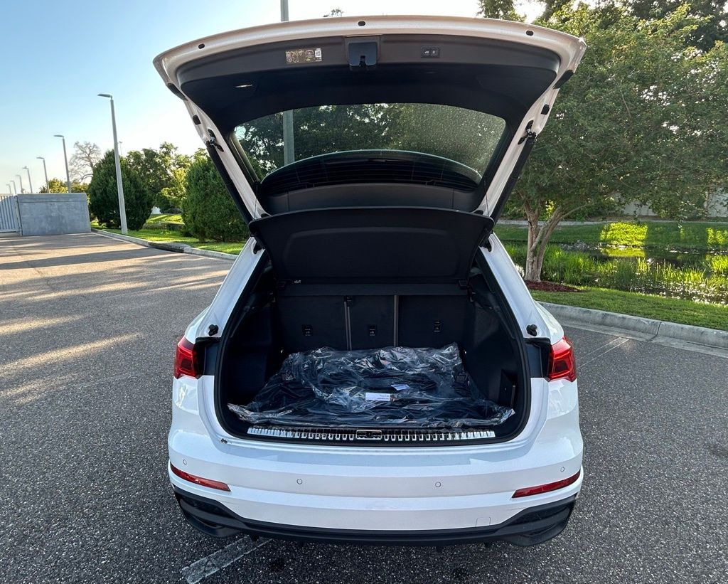 2025 Audi Q3 Premium Lakeland FL