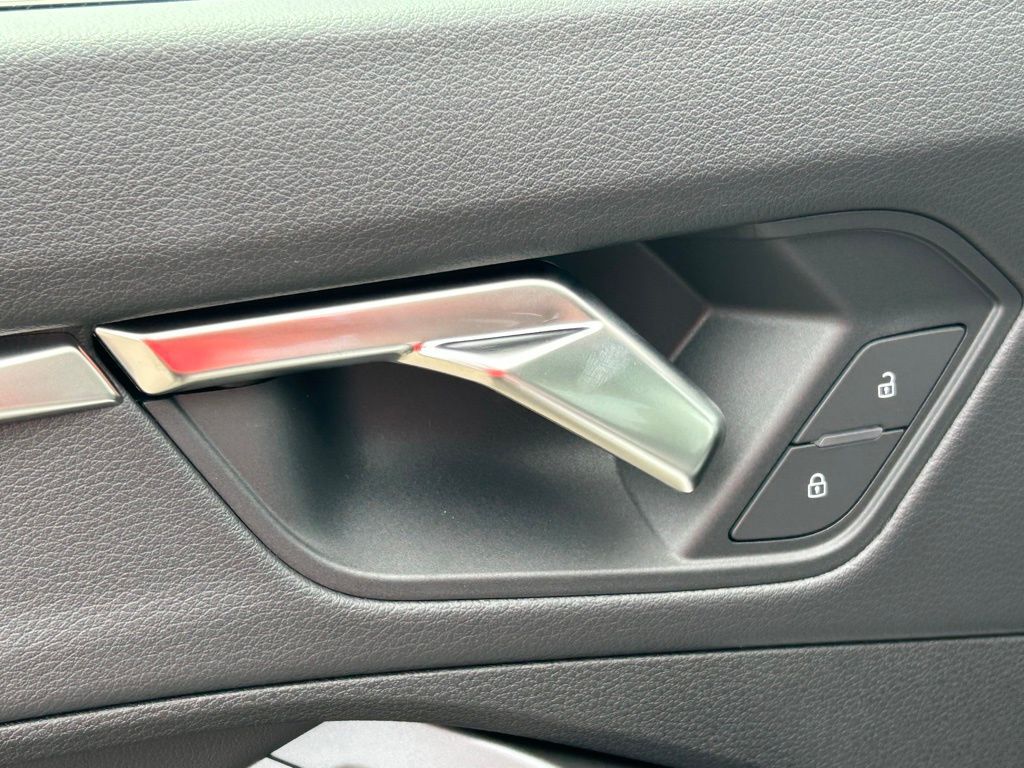 2025 Audi Q3 Premium Lakeland FL