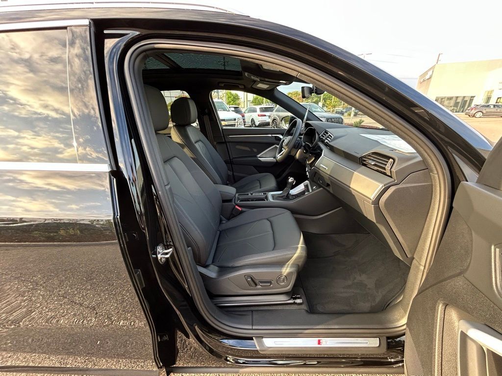 2025 Audi Q3 Premium Lakeland FL