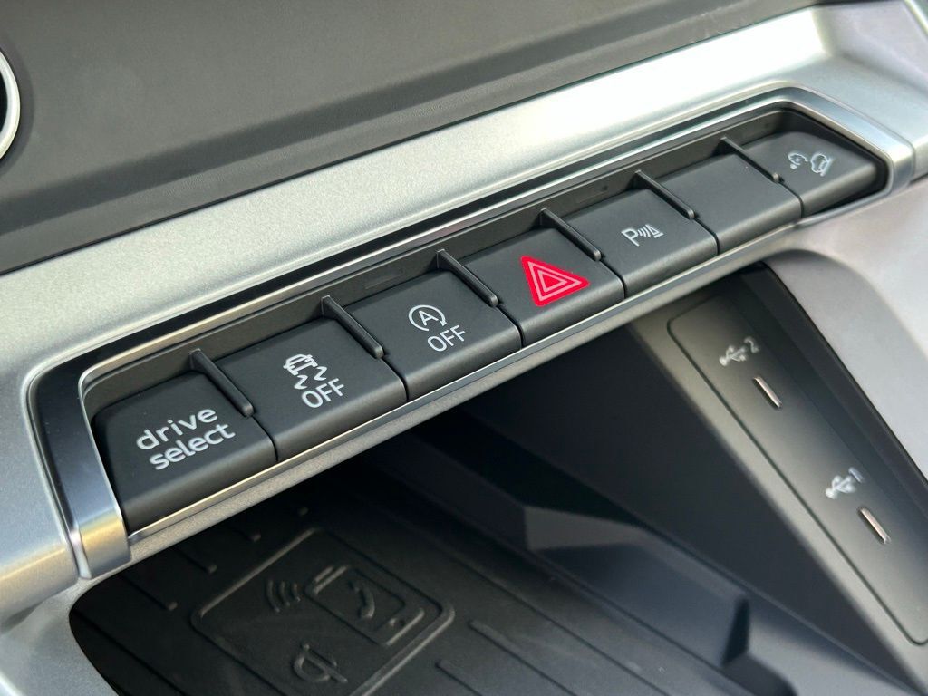 2025 Audi Q3 Premium Lakeland FL