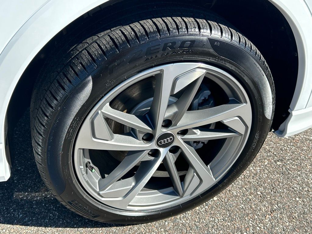 2025 Audi Q3 Premium Lakeland FL