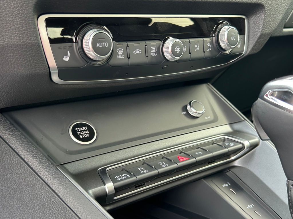 2025 Audi Q3 Premium Lakeland FL