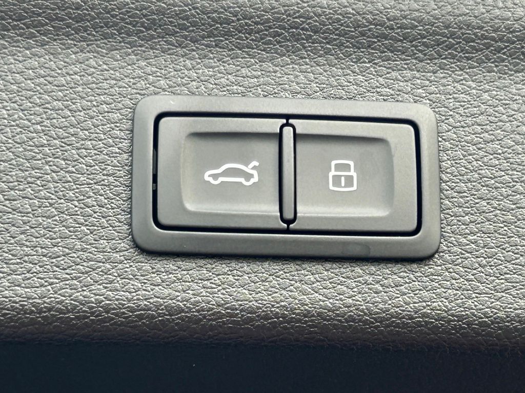 2025 Audi Q3 Premium Lakeland FL