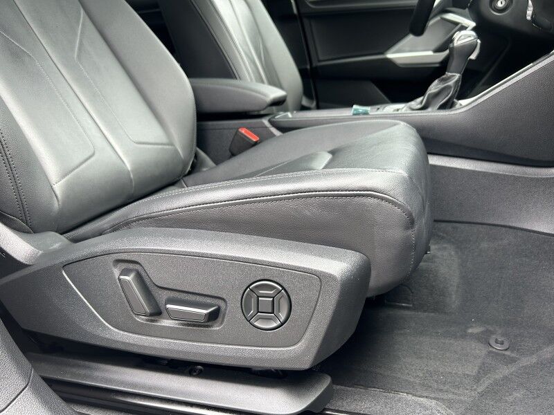 2025 Audi Q3 S line Premium Whitinsville MA 2025 Audi Q3 S line Premium Whitinsville MA