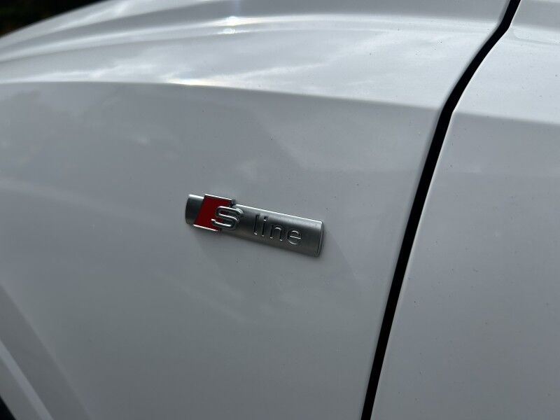 2025 Audi Q3 S line Premium Whitinsville MA 2025 Audi Q3 S line Premium Whitinsville MA