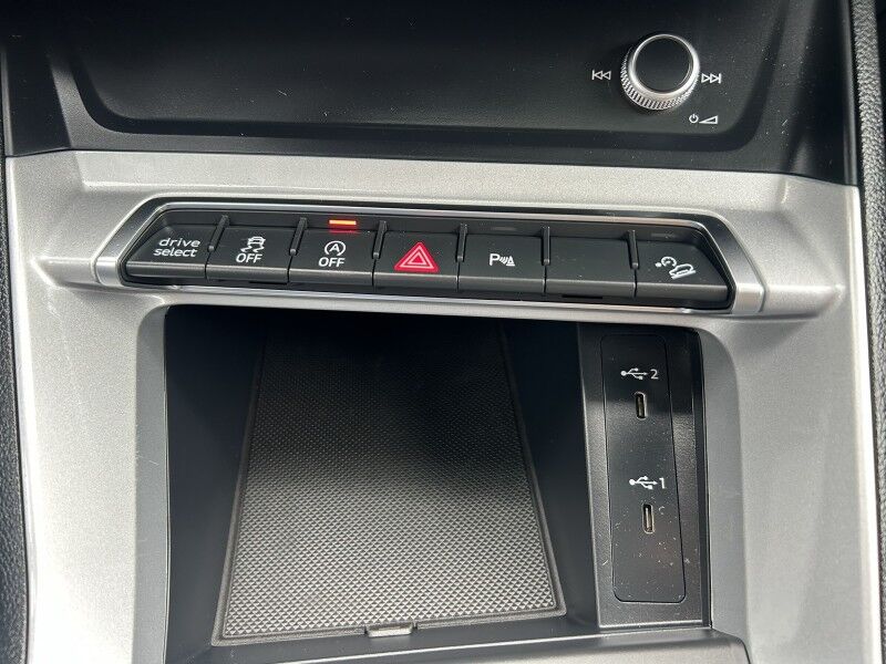 2025 Audi Q3 S line Premium Webster MA 2025 Audi Q3 S line Premium Webster MA