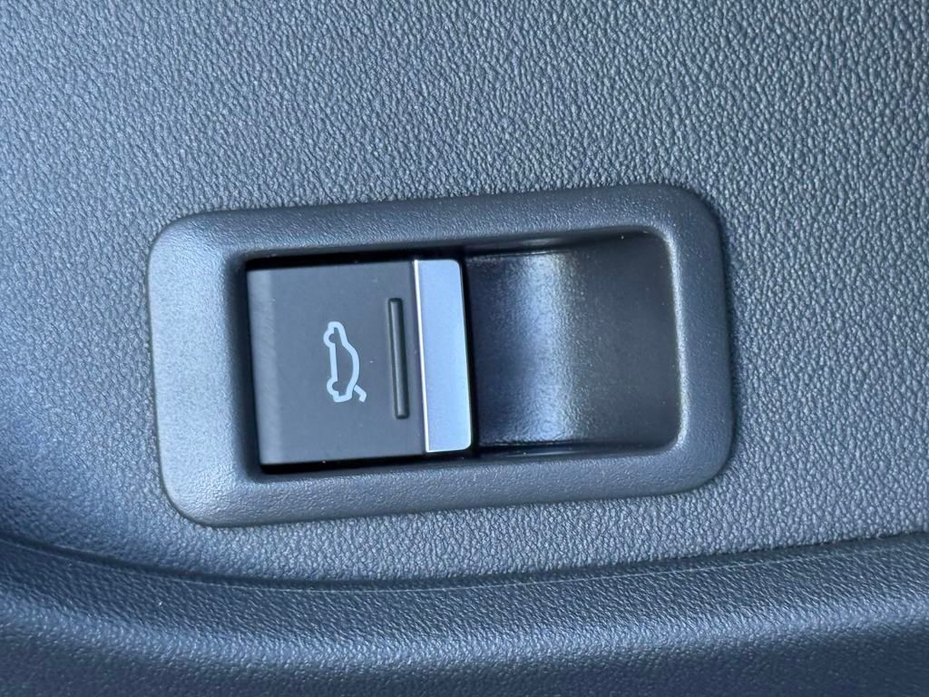 2025 Audi Q4 e-tron Premium Plus Lakeland FL