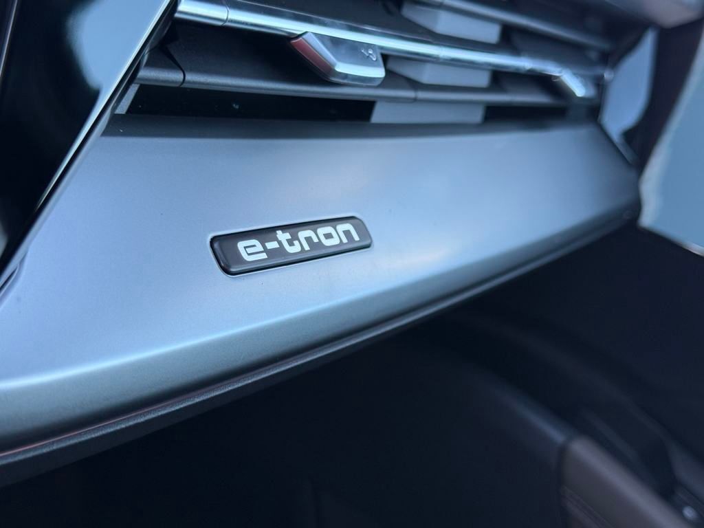 2025 Audi Q4 e-tron Premium Plus Lakeland FL