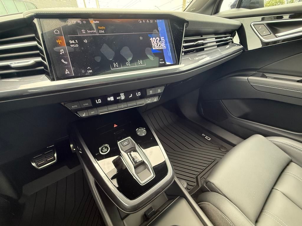 2025 Audi Q4 e-tron Premium Plus Lakeland FL