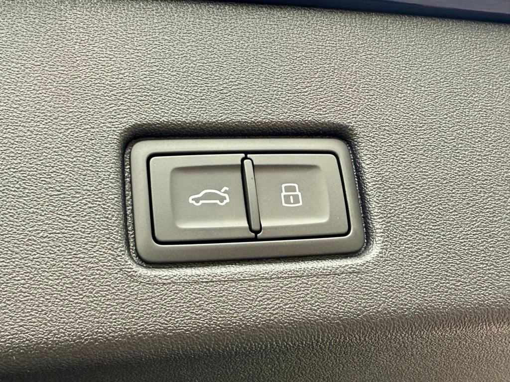 2025 Audi Q4 e-tron Premium Plus Lakeland FL