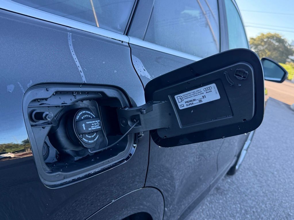 2025 Audi Q5 2.0T Premium Plus Lakeland FL