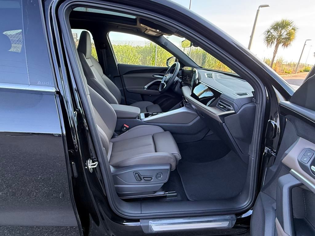 2025 Audi Q5 2.0T Premium Plus Lakeland FL