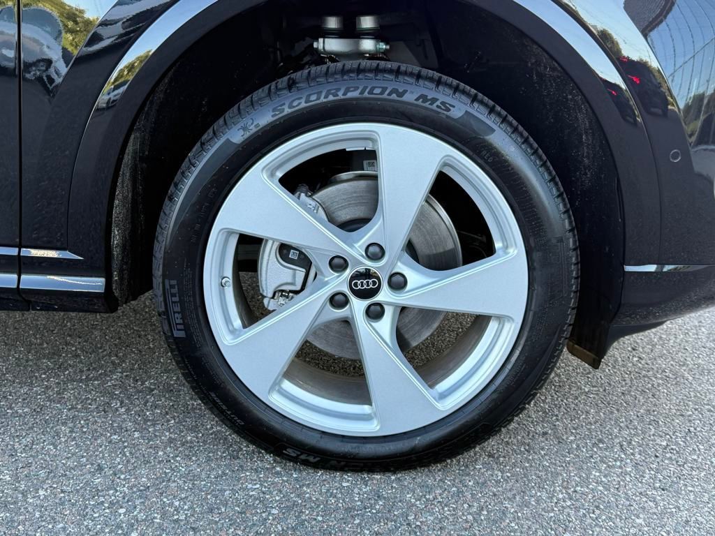 2025 Audi Q5 2.0T Premium Plus Lakeland FL