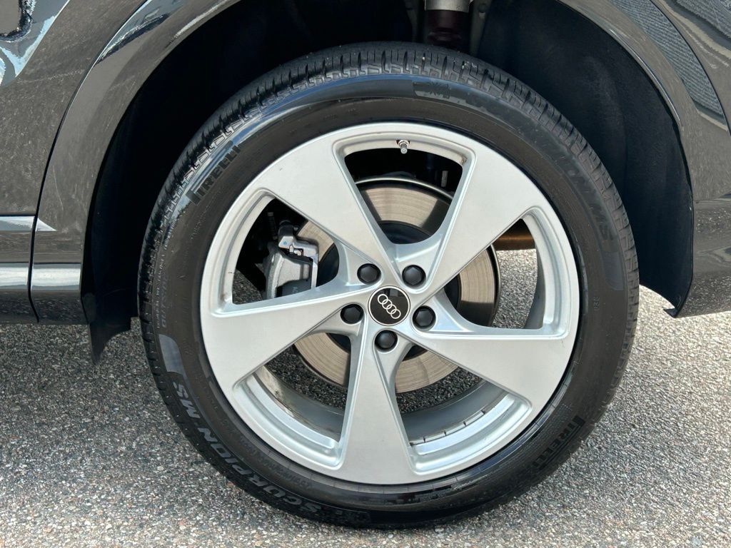 2025 Audi Q5 2.0T Premium Plus Lakeland FL