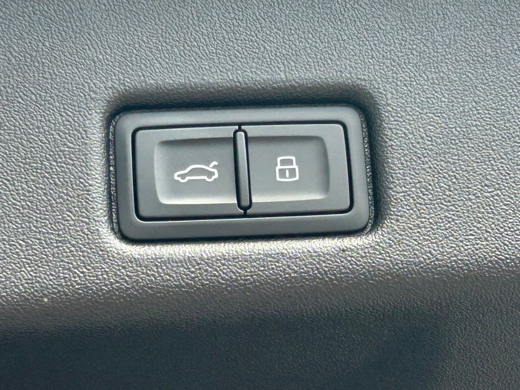 2025 Audi Q5 2.0T Premium Plus Lakeland FL