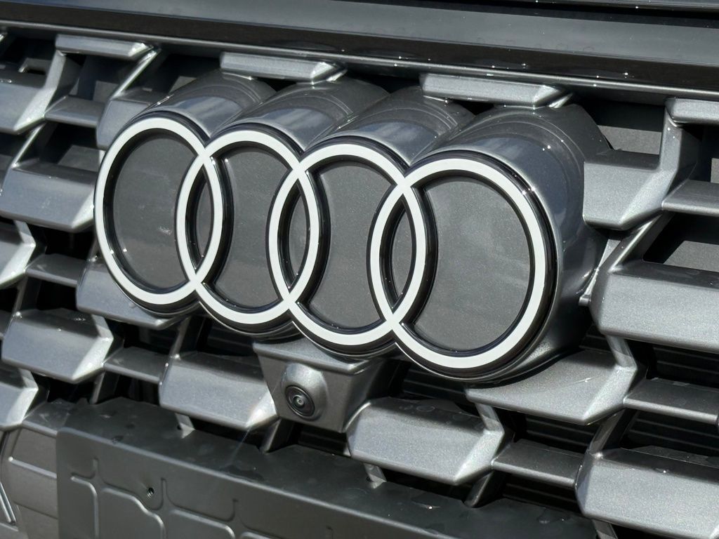 2025 Audi Q5 2.0T Premium Plus Lakeland FL