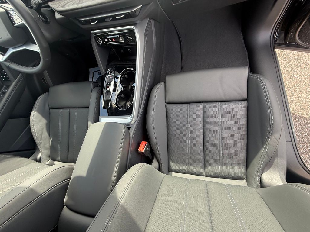 2025 Audi Q5 2.0T Premium Plus Lakeland FL