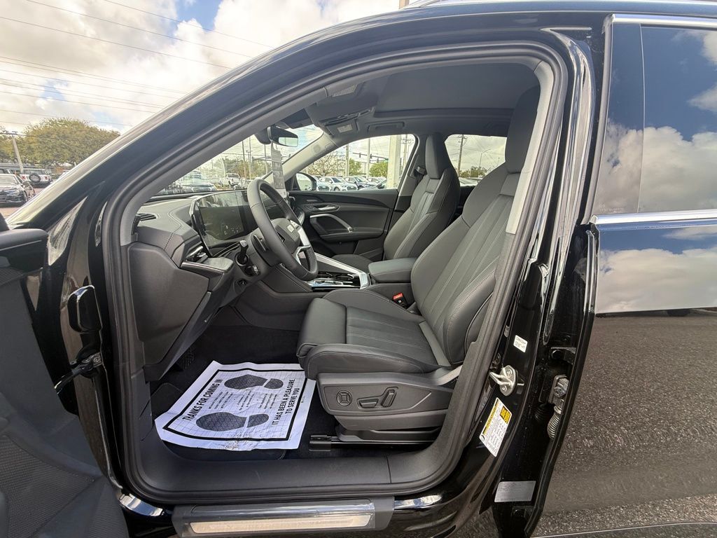 2025 Audi Q5 2.0T Premium Plus Lakeland FL