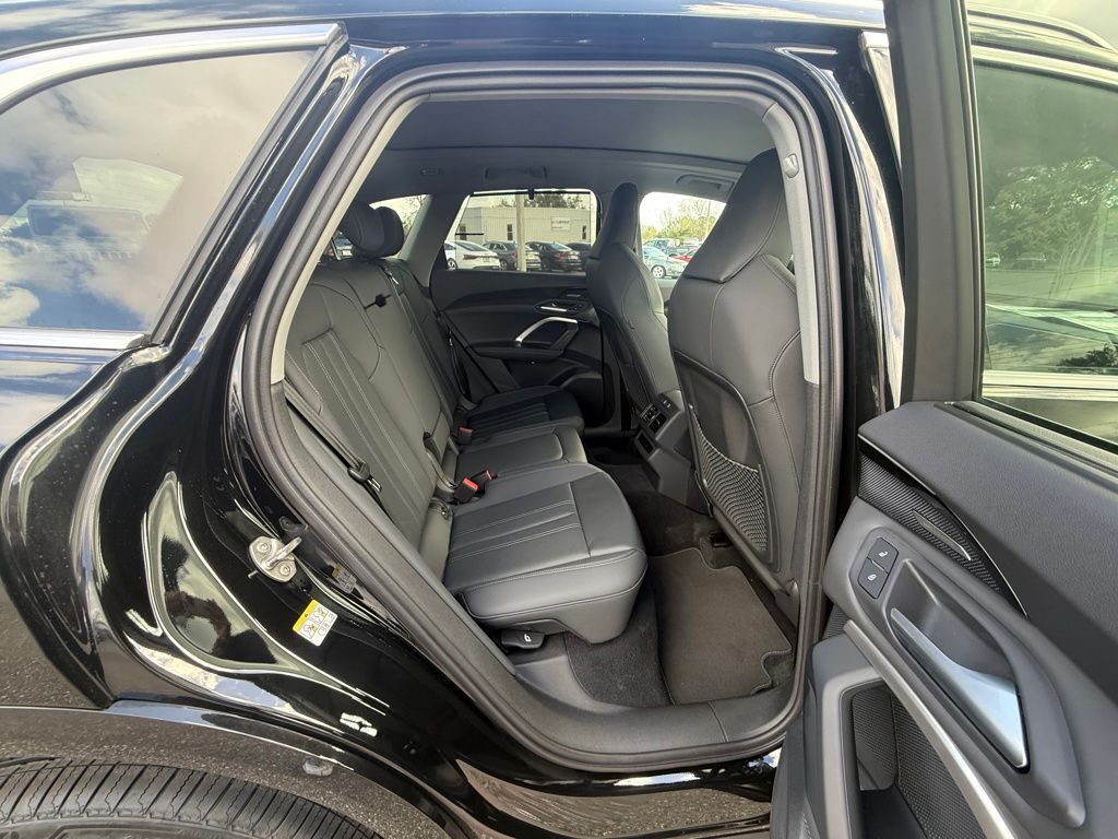 2025 Audi Q5 2.0T Premium Plus Lakeland FL