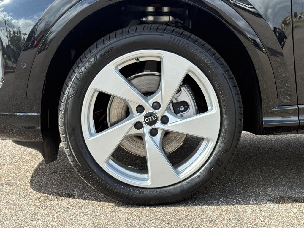 2025 Audi Q5 2.0T Premium Plus Lakeland FL